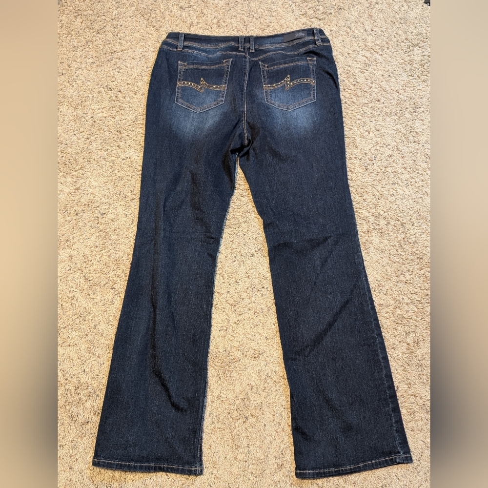 ROYALTY BY YMI STRETCH Boot cut JEANS Bling Pockets Sz 14 - Picture 4 of 9